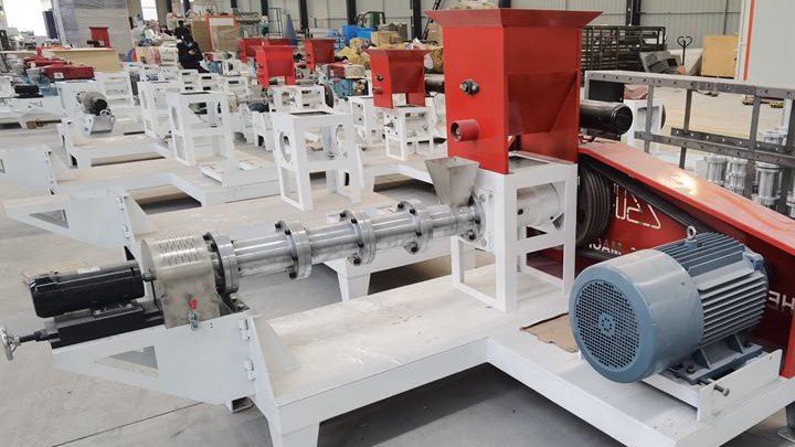 small scale duck feed pellet mill in Indonesia